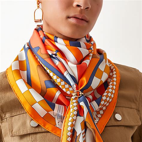 A look into Hermès scarves .